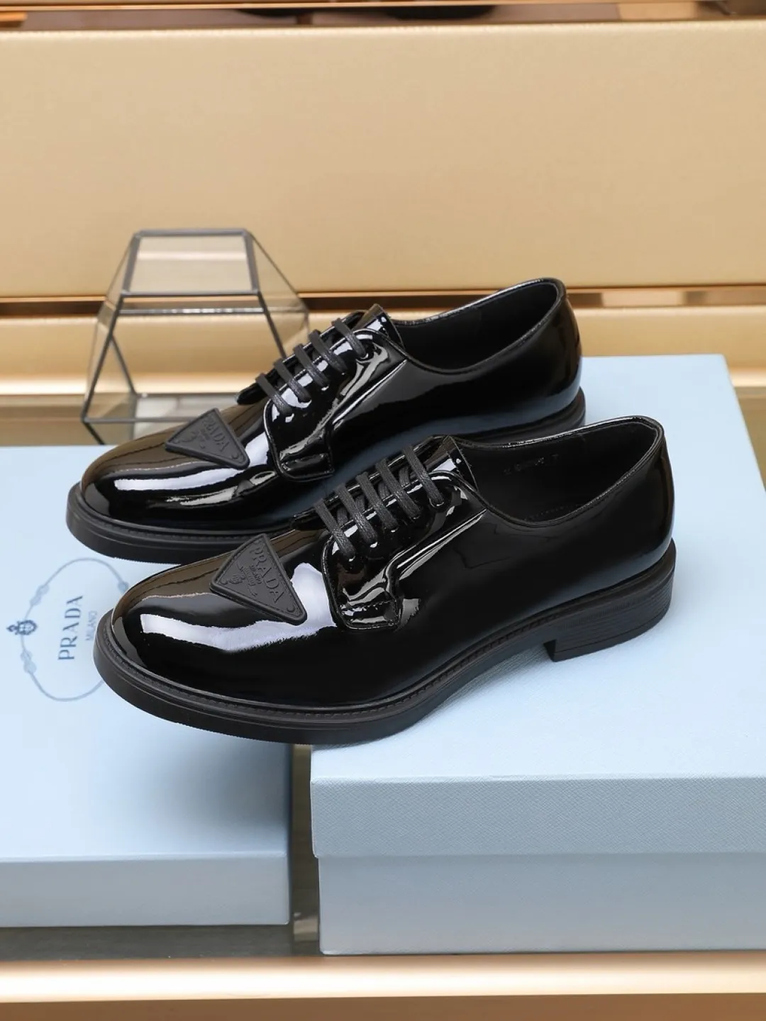 P640💰🔥《PRADA》👏Latest • High-end top brand luxury ~ purchasing agency, top quality. New fashionable business men's shoes🔜The uppers are made of original open-edge beaded cowhide➕cowhide·lining, with fine workmanship. The original stylish and soft combination wear-resistant and non-slip outsole is light and comfortable on the feet. The real thing looks better in real life. Size: 38/45